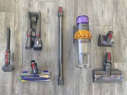 Dyson – Aspirateur V15 avec détecteur
